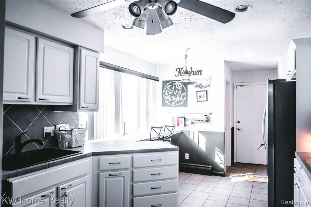 2970 Lacota Road Waterford, MI 48328 - Photo 15 of 40 2970_Lacota_Rd015.jpg