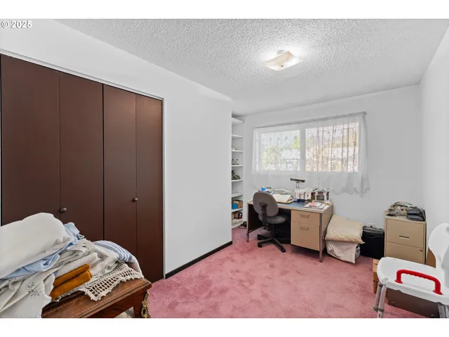 $340,000 | 231 Chestnut Street, Myrtle Creek, OR 97457