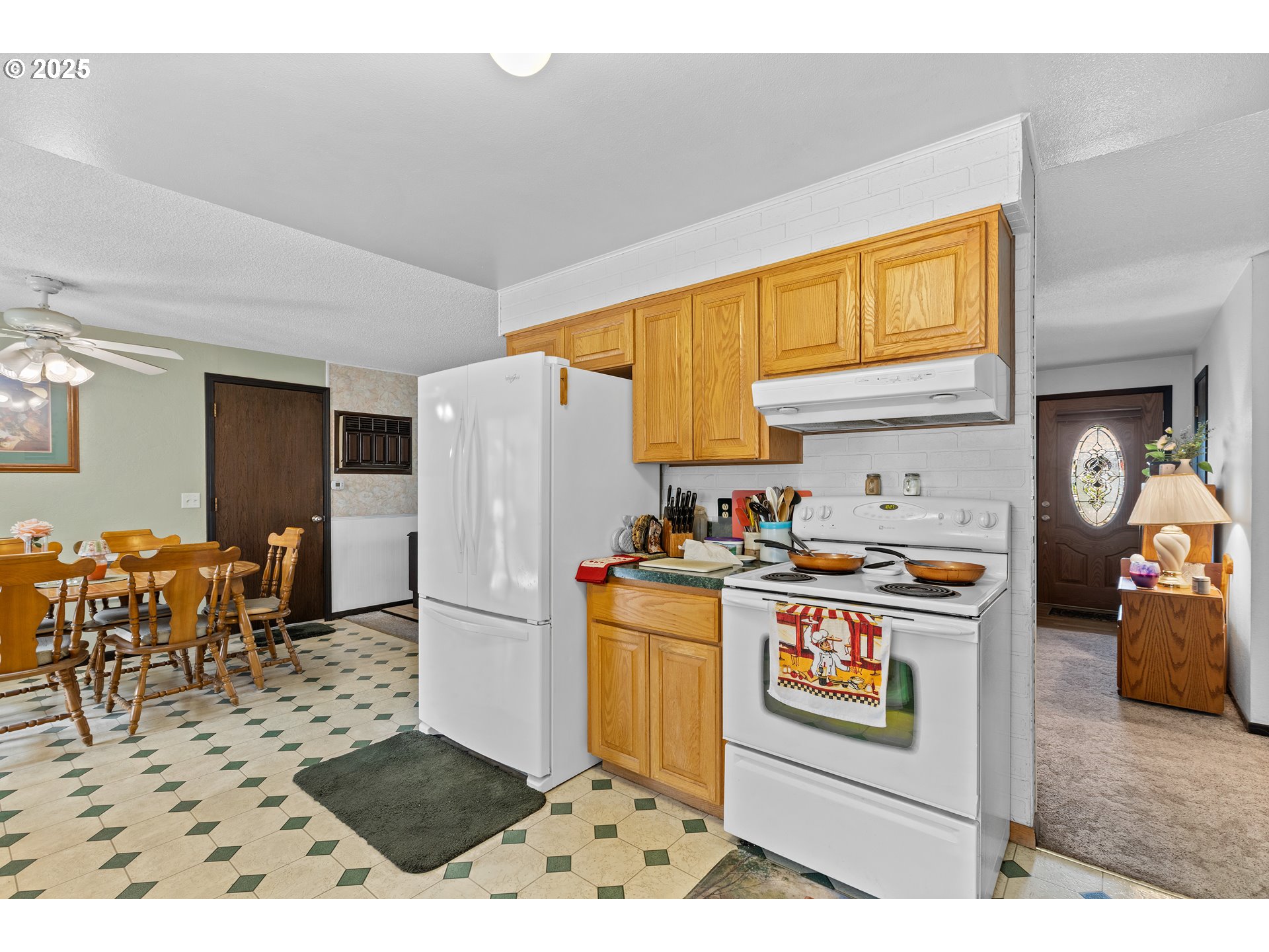 231 Chestnut Street Myrtle Creek, OR 97457 - Photo 9 of 39