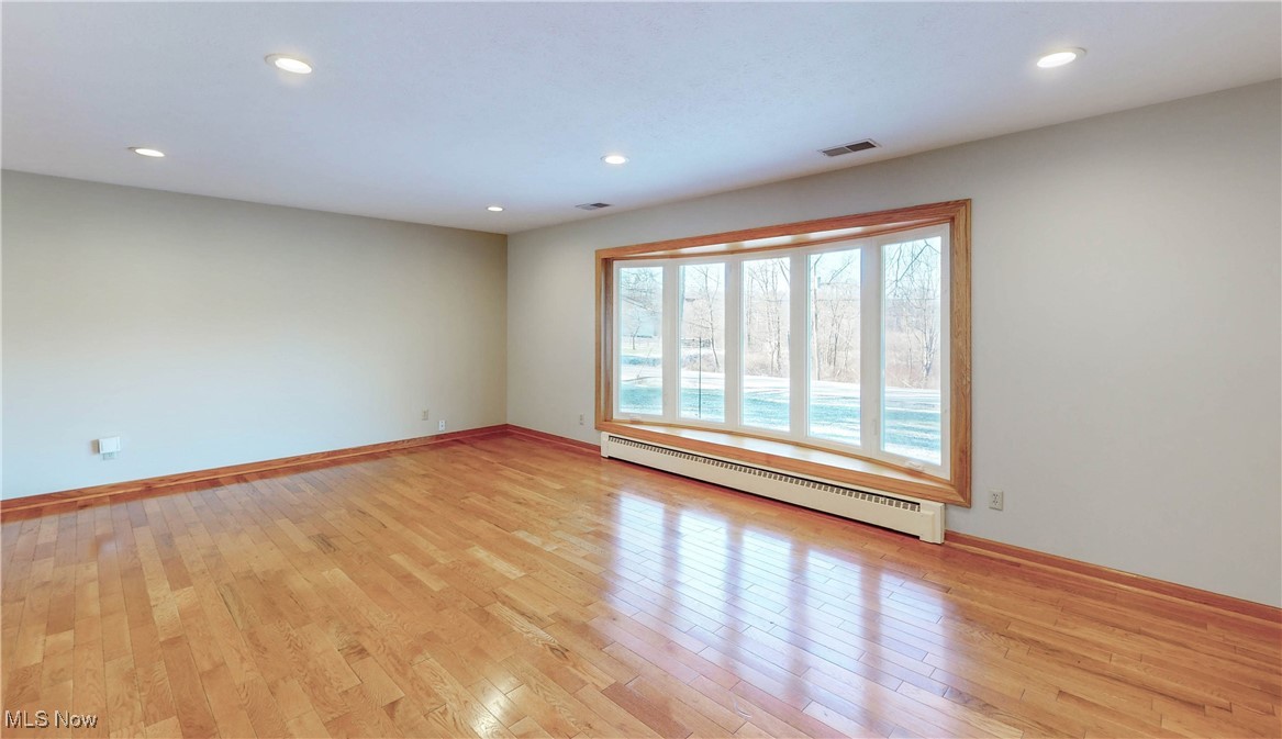 587 North Hametown Road Akron, OH 44333 - Photo 15 of 46 Gallery Image 15