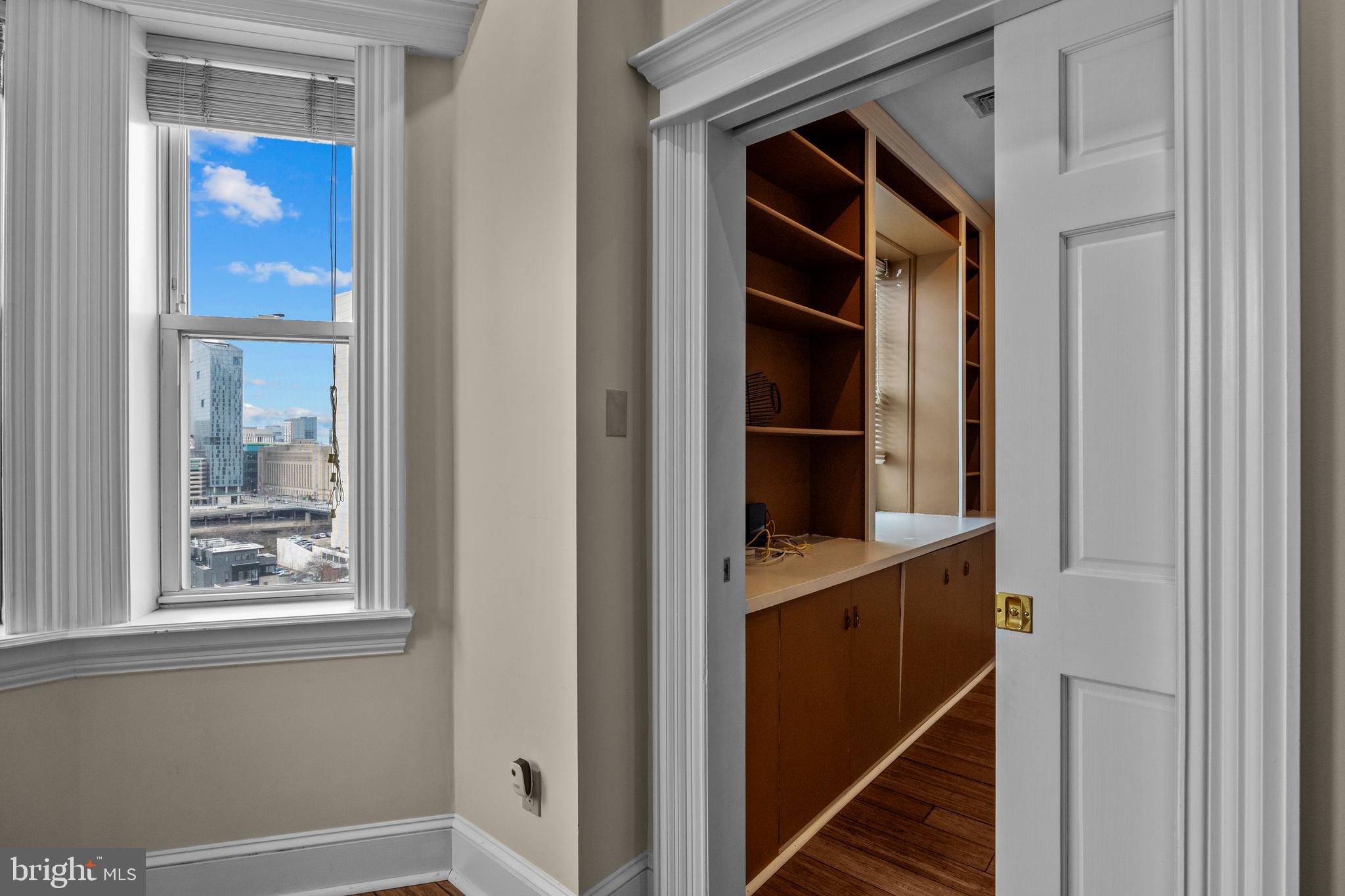 2135 Walnut Street, Unit 1202 Philadelphia, PA 19103 - Photo 11 of 36
