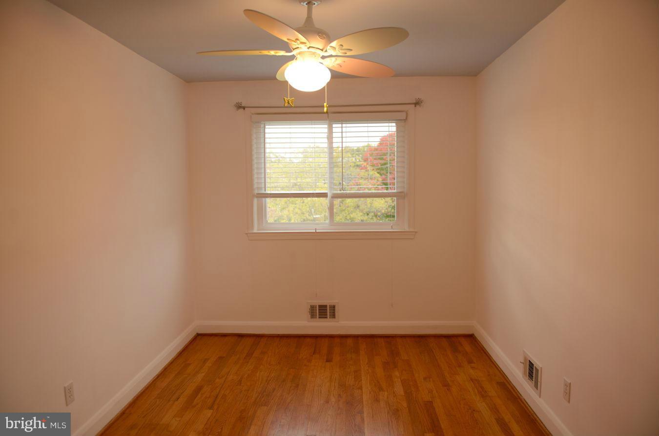 1111 Deanwood Road Baltimore, MD 21234 - Photo 20 of 28 Bedroom