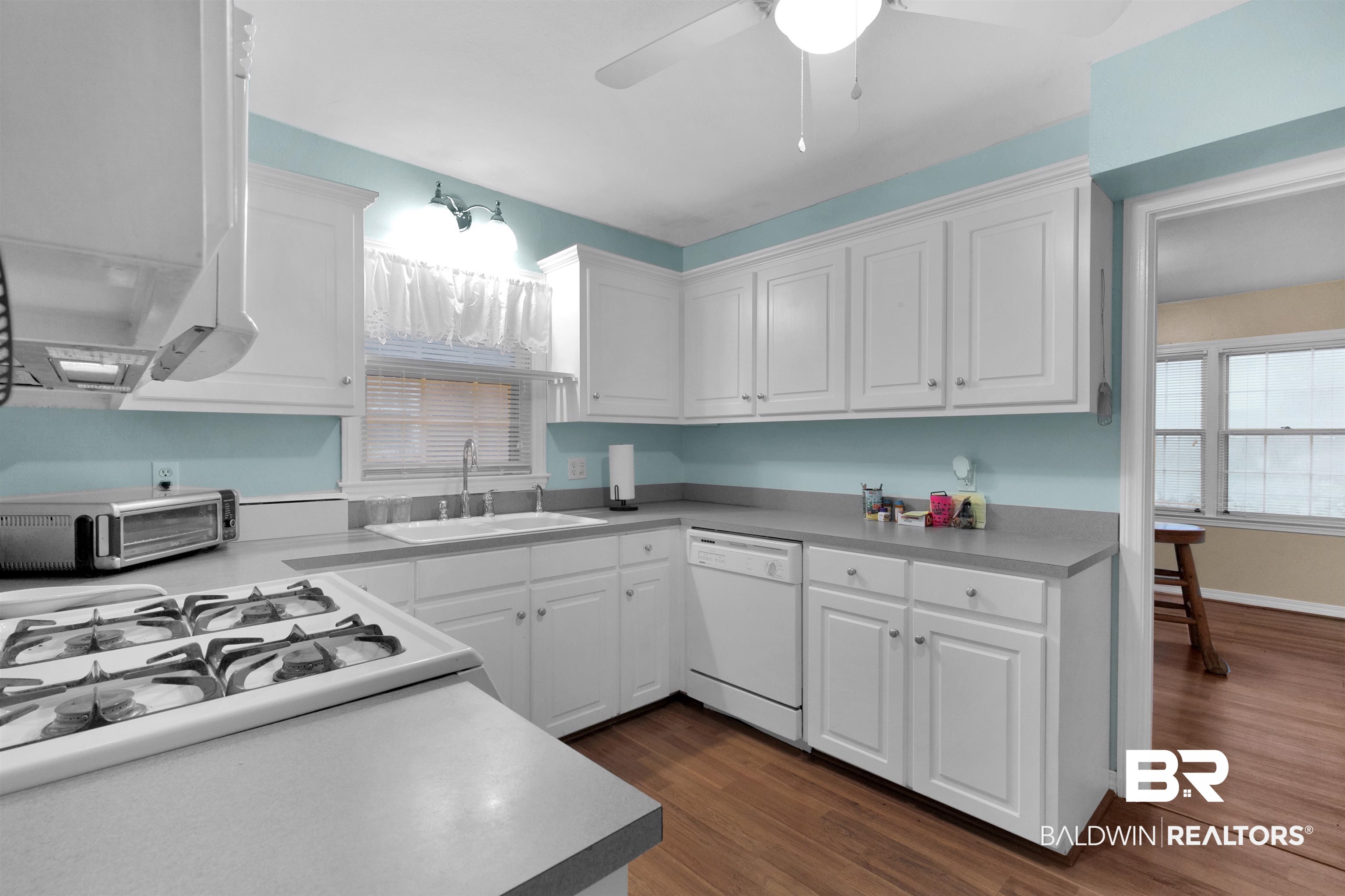 413 Coventry Way Mobile, AL 36606 - Photo 4 of 18