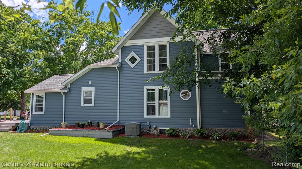301 Mill Street Flushing, MI 48433 - Photo 32 of 33