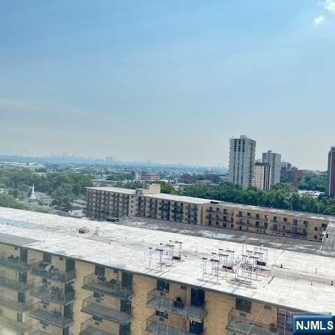 280 Prospect Avenue, Unit 11E Hackensack, NJ 07601 - Photo 24 of 36