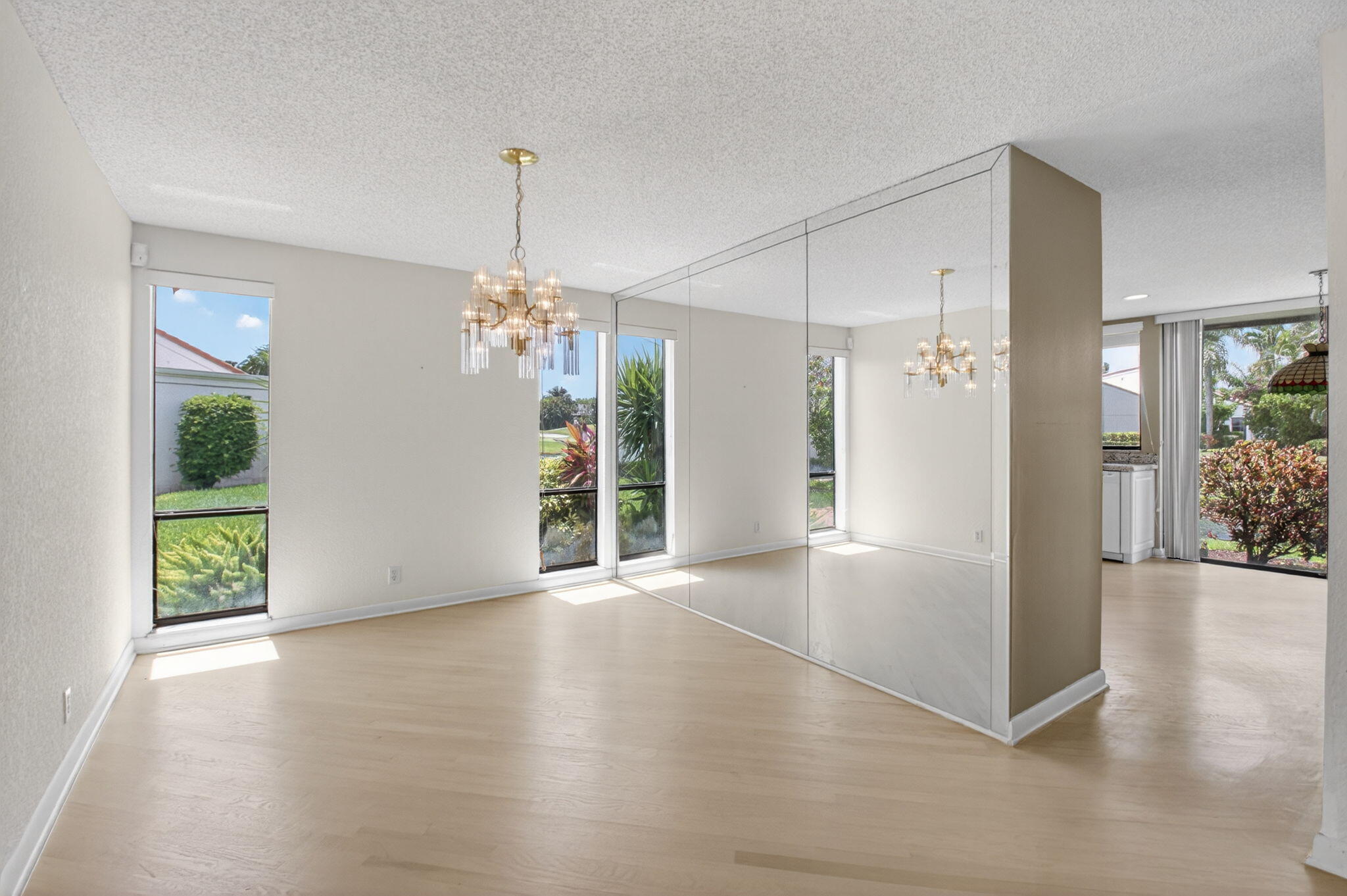 19630 Sawgrass Circle, Unit 2901 Boca Raton, FL 33434 - Photo 3 of 69 DINING ROOM