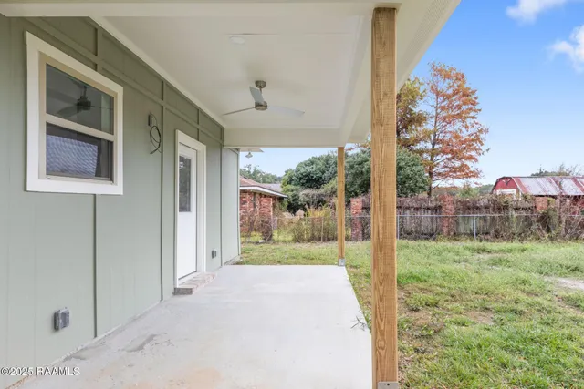 $198,000 | 226 Lindsey Circle, Carencro, LA 70520