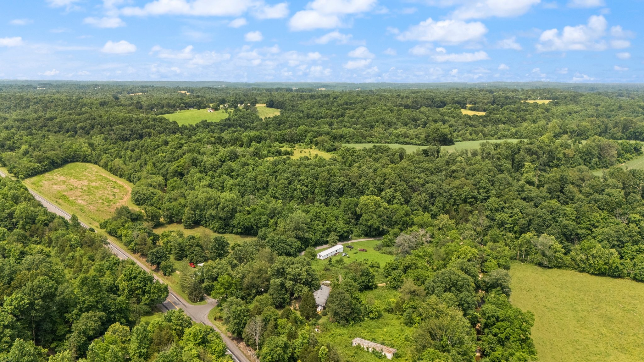 42 Oneal Road Adolphus, KY 42120 - Photo 4 of 28 a view of a field with an ocean