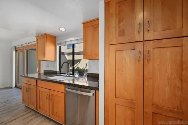 $1,195,000 | 1680 North Coast Highway 101, Unit 30, Encinitas, CA 92024