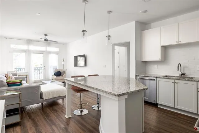 $225,000 | 840 United Avenue Southeast, Unit 214, Atlanta, GA 30312