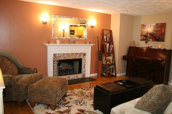 46 Nutter Road North Reading, MA 01864 - Photo 3 of 26 Gallery Image 3