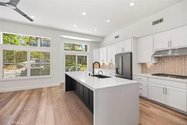 $6,300 | 2635 Palmetto, Tustin, CA 92782