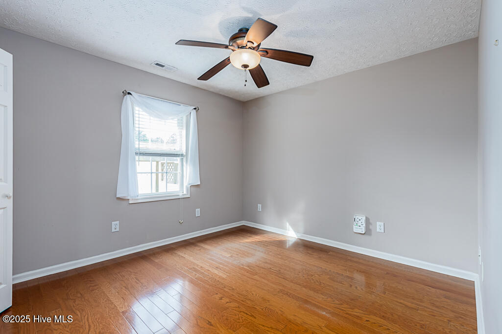 604 Fox Ridge Court Havelock, NC 28532 - Photo 14 of 24 Rear Bedroom