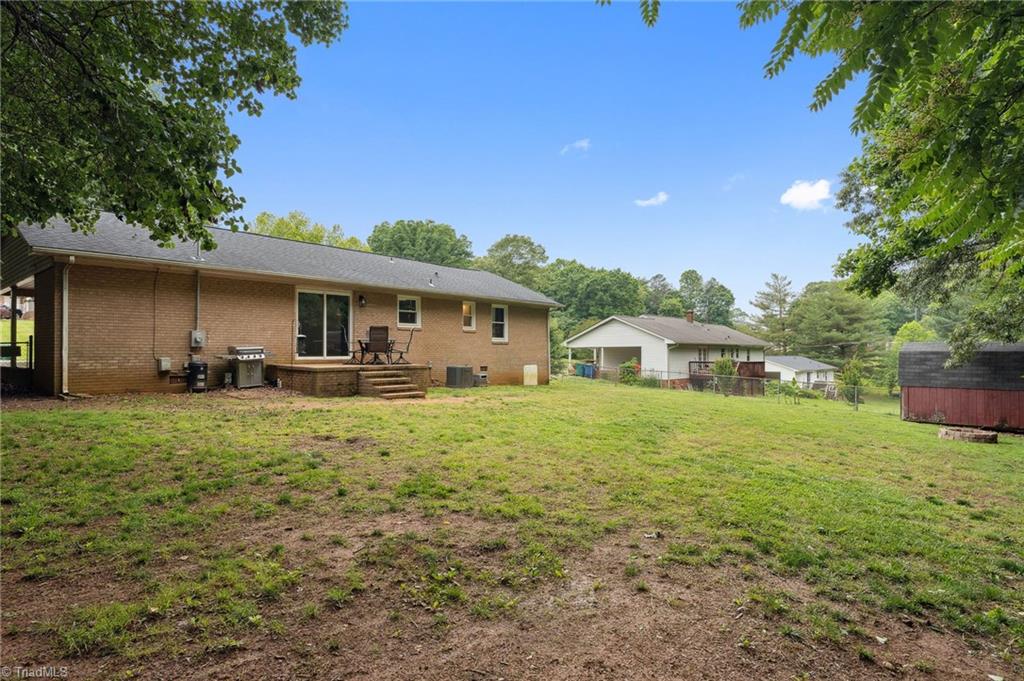 241 Pilotview Loop Madison, NC 27025 - Photo 36 of 41 Gallery Image 36