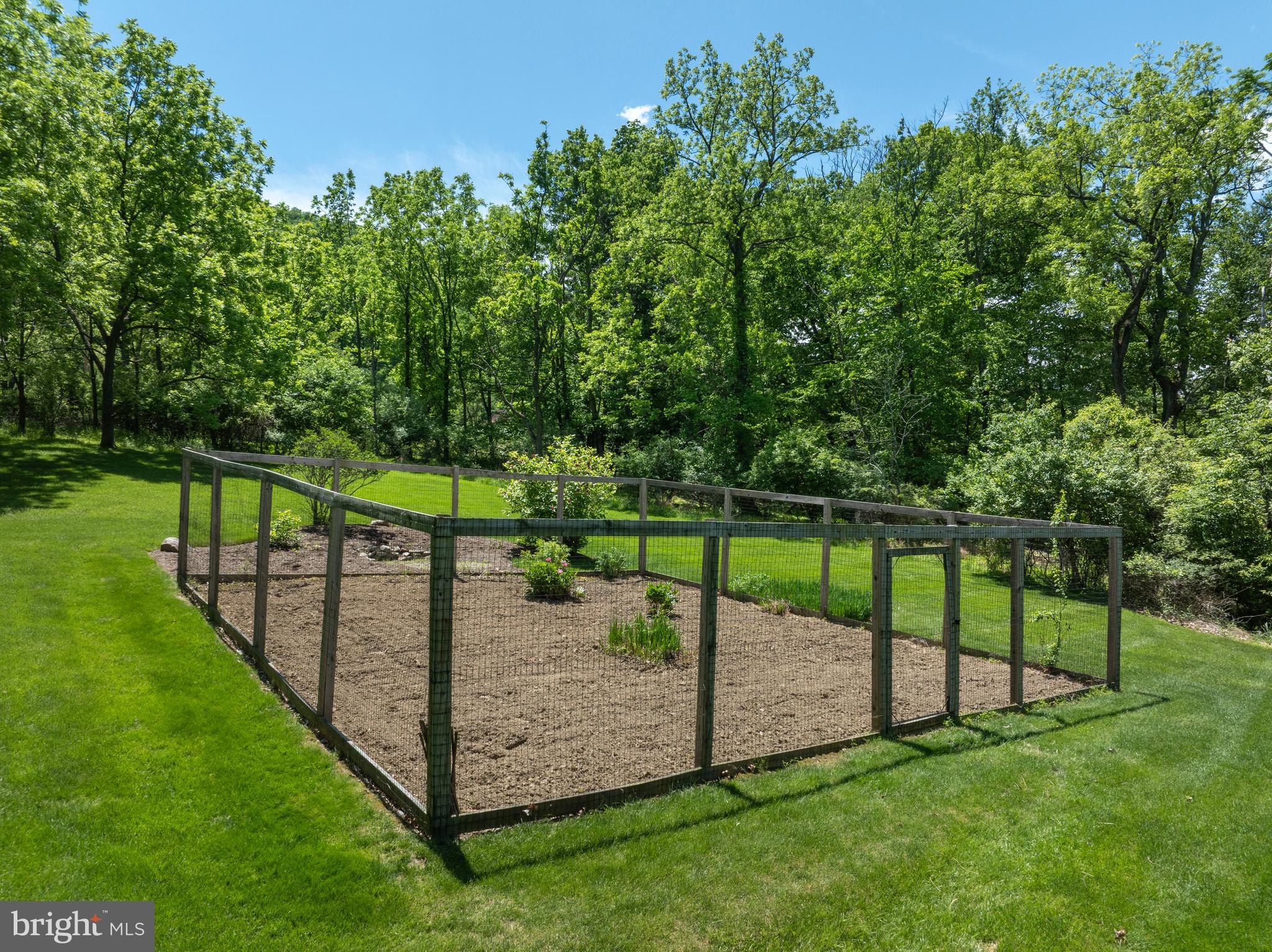 602 Windmill Road Boalsburg, PA 16827 - Photo 18 of 102