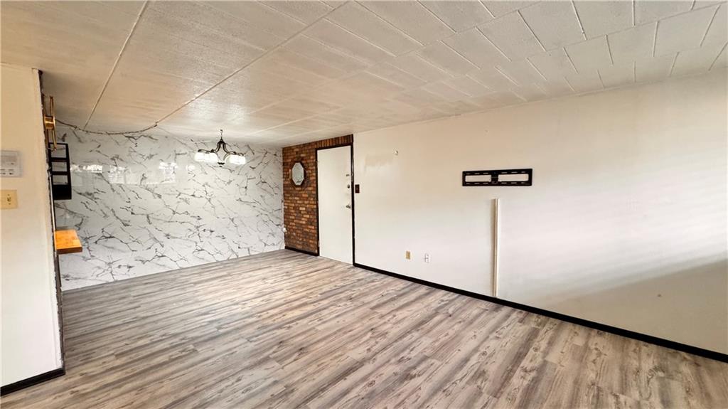 323 Ridge Point Circle, Unit A11 Bridgeville, PA 15017 - Photo 12 of 31