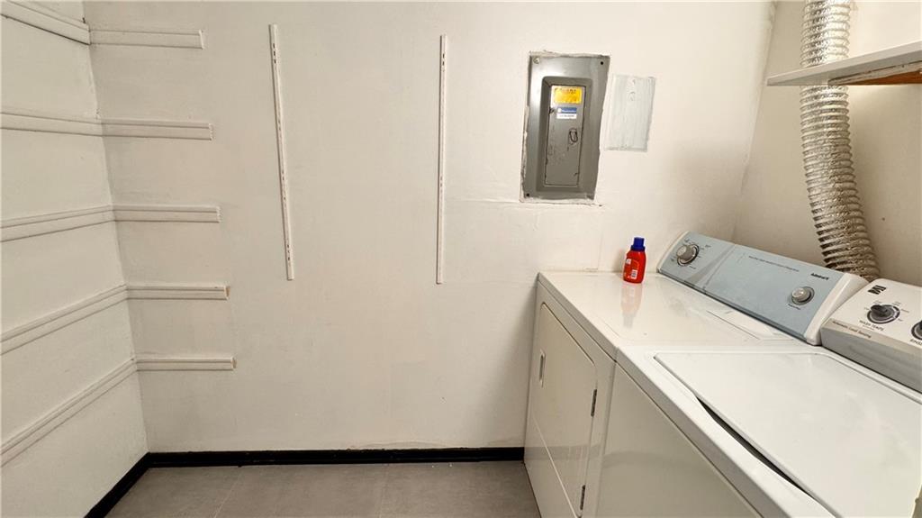 323 Ridge Point Circle, Unit A11 Bridgeville, PA 15017 - Photo 23 of 31