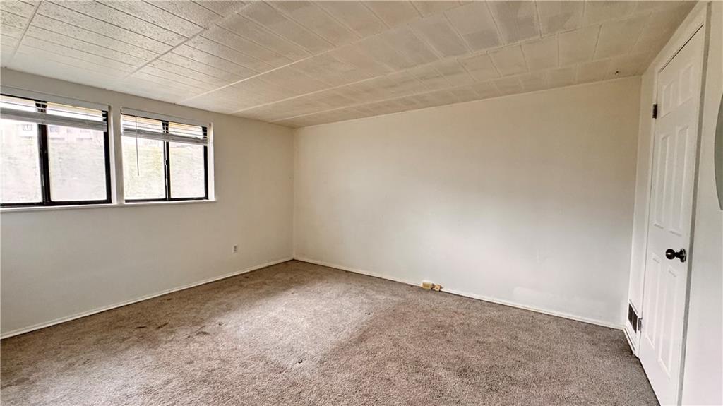 323 Ridge Point Circle, Unit A11 Bridgeville, PA 15017 - Photo 24 of 31