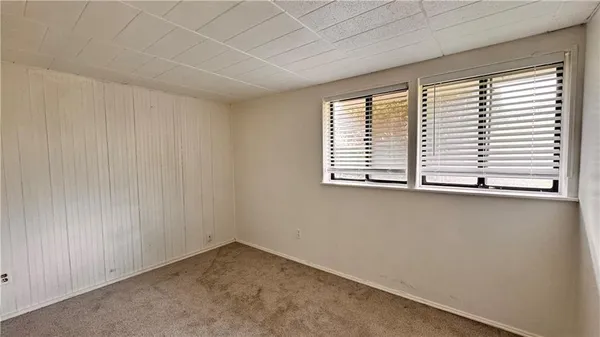 $129,900 | 323 Ridge Point Circle, Unit A11, Bridgeville, PA 15017