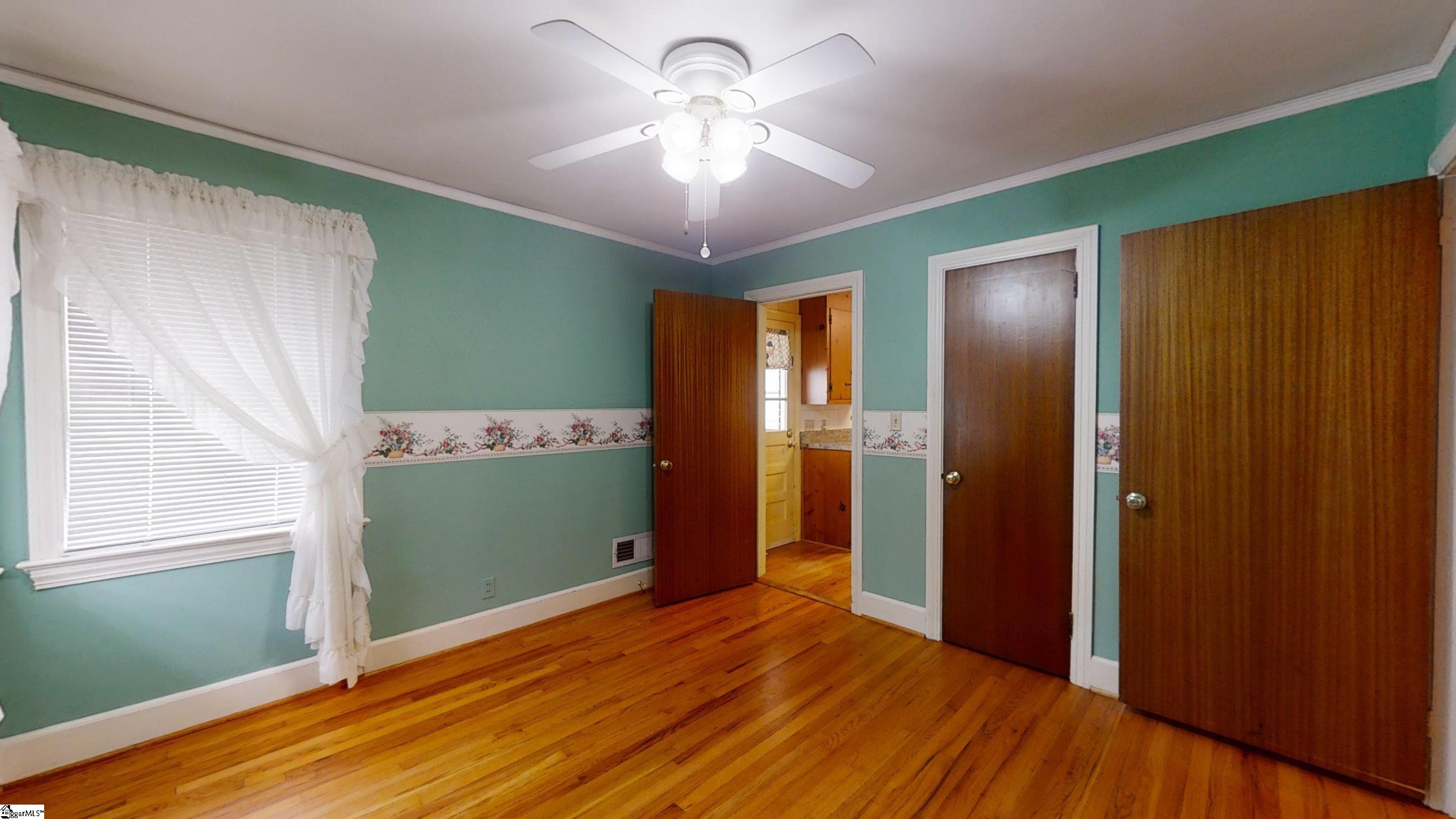 1 Perrin Street Greenville, SC 29607 - Photo 11 of 21