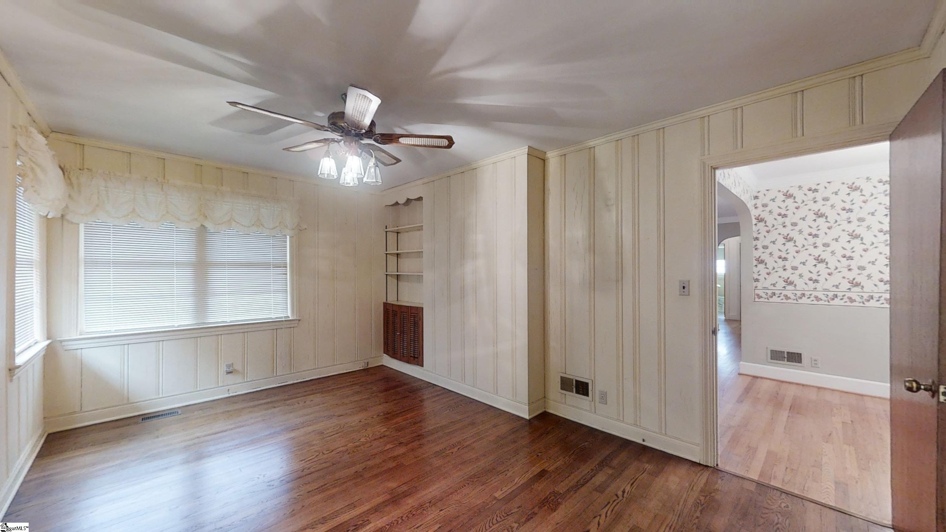 1 Perrin Street Greenville, SC 29607 - Photo 16 of 21