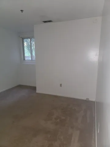 $329,900 | 117 Cluff Crossing Road, Unit 7, Salem, NH 03079