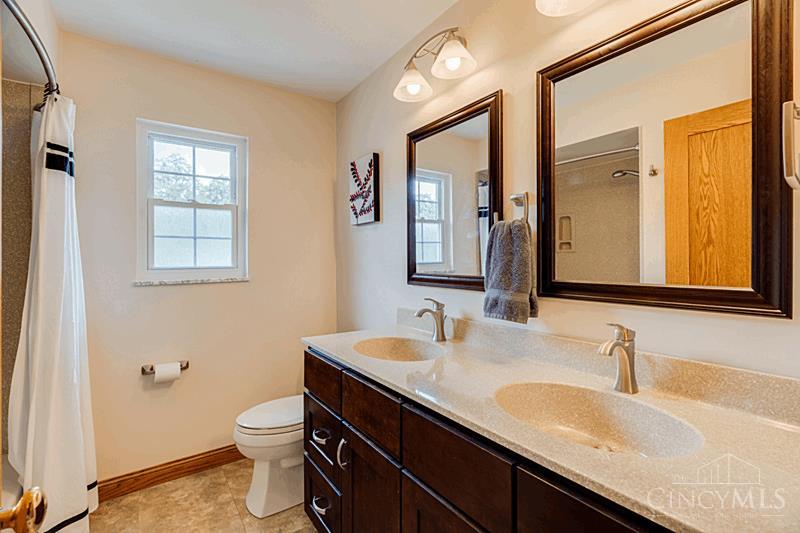 10633 Weil Road Montgomery, OH 45249 - Photo 34 of 46 Gallery Image 34