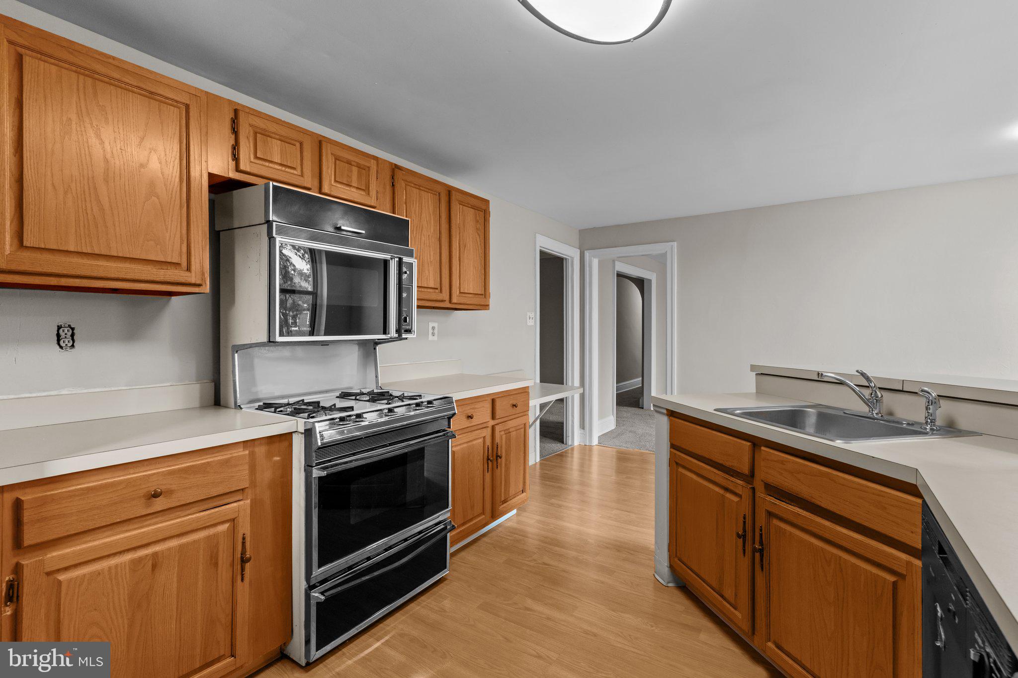 900 Valley Road, Unit D303 Elkins Park, PA 19027 - Photo 16 of 45 Gallery Image 16