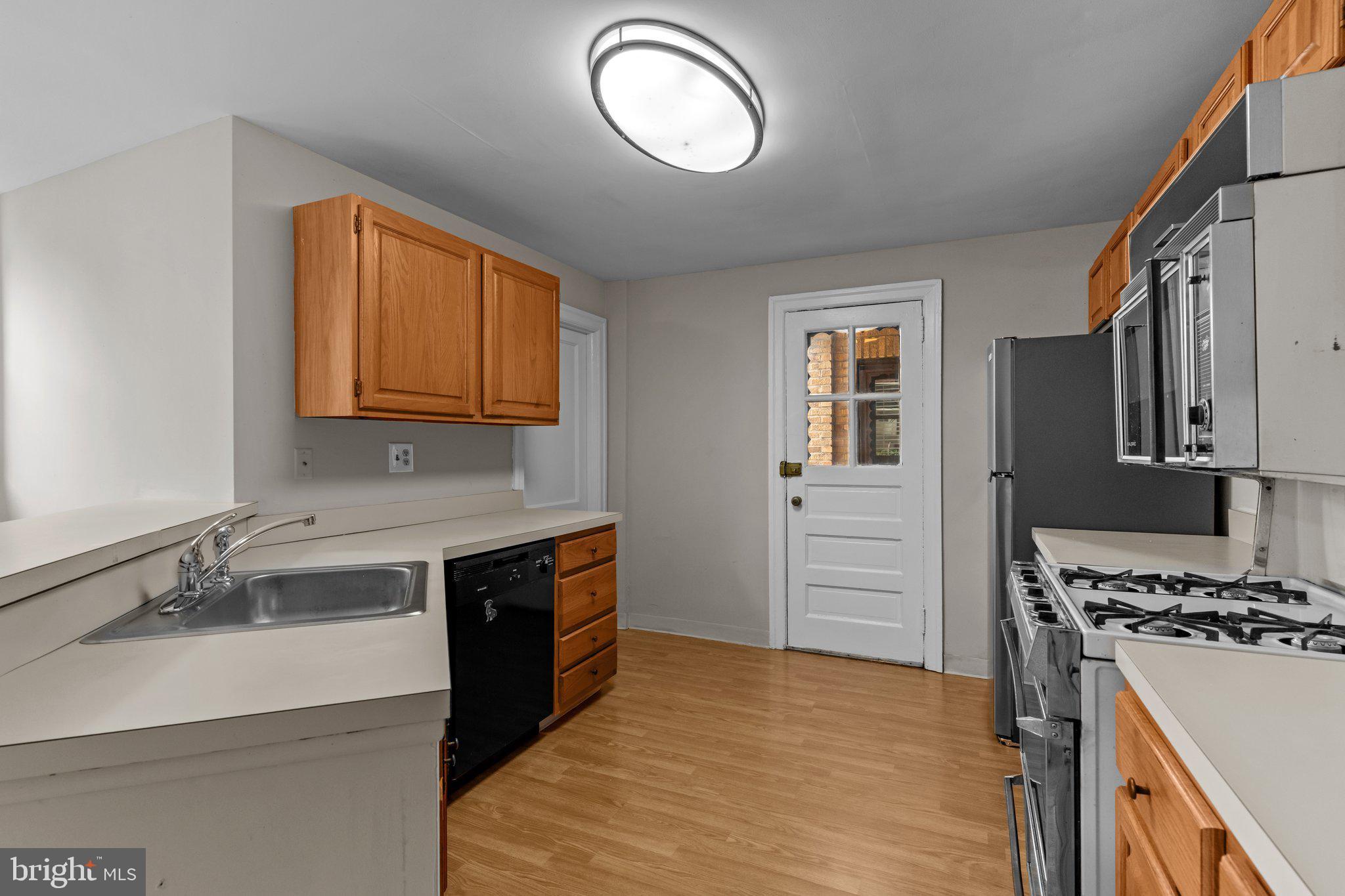 900 Valley Road, Unit D303 Elkins Park, PA 19027 - Photo 18 of 45 Gallery Image 18