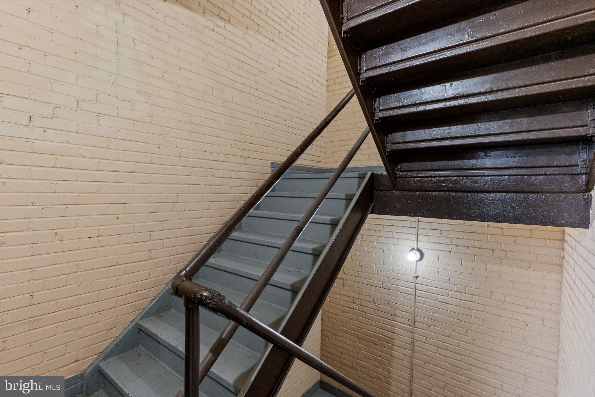 900 Valley Road, Unit D303 Elkins Park, PA 19027 - Photo 21 of 45 Gallery Image 21