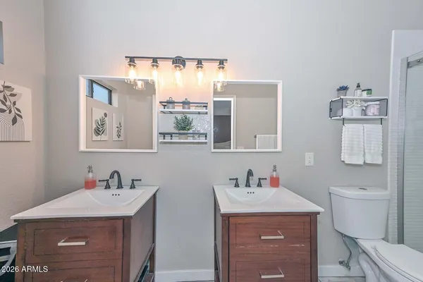 $427,500 | 3918 West Calle Lejos, Glendale, AZ 85310