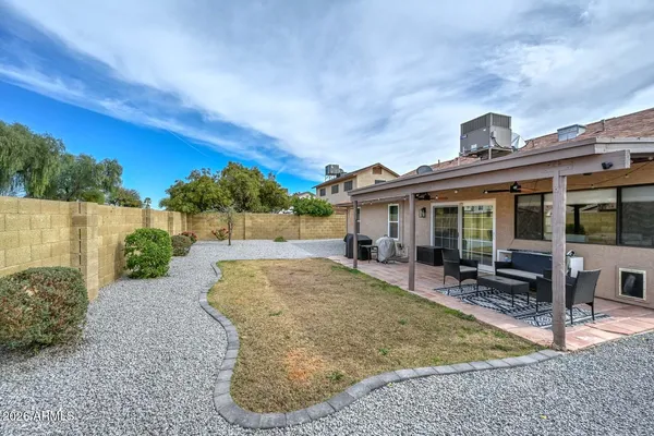 $427,500 | 3918 West Calle Lejos, Glendale, AZ 85310