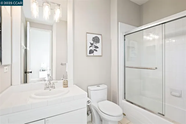 $2,299,000 | 6 Whiting Court, Moraga, CA 94556