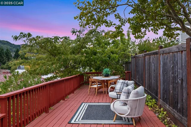 $2,299,000 | 6 Whiting Court, Moraga, CA 94556