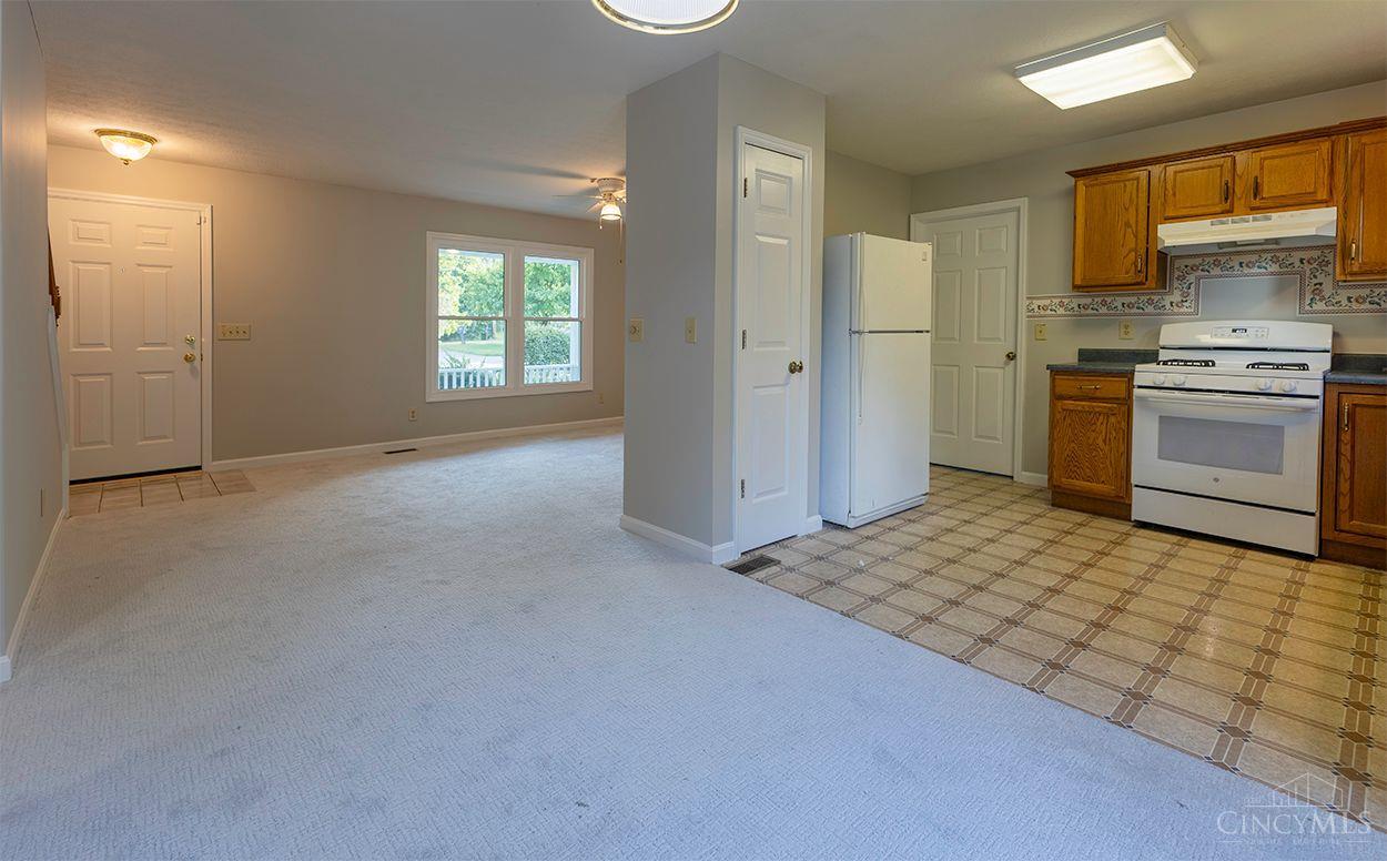 1990 Miles Road Cincinnati, OH 45231 - Photo 8 of 24 Gallery Image 8