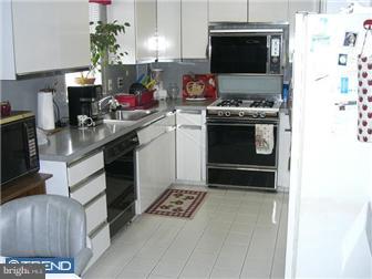 1737 Fox Chase Road Philadelphia, PA 19152 - Photo 4 of 12 Kitchen