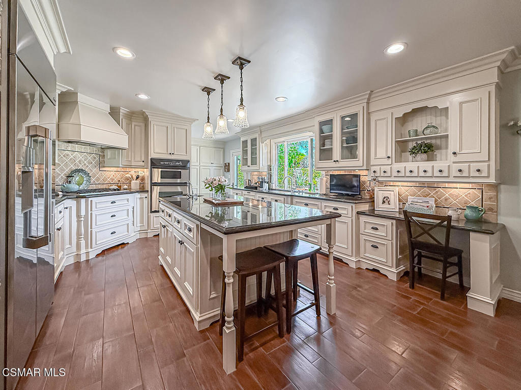 3116 Lori Circle Simi Valley, CA 93063 - Photo 15 of 74