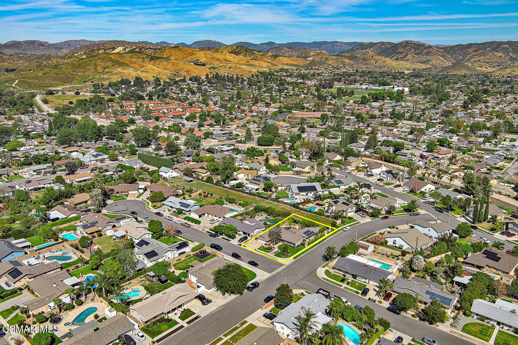 3116 Lori Circle Simi Valley, CA 93063 - Photo 70 of 74 an aerial view of residential houses with outdoor space