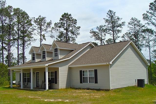 749 Davidson Road DeFuniak Springs, FL 32433 - Photo 3 of 46 Side View of House