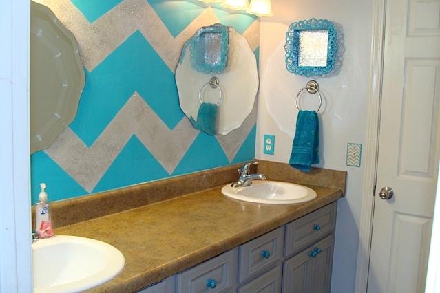 749 Davidson Road DeFuniak Springs, FL 32433 - Photo 39 of 46 Jack and Jill Bath