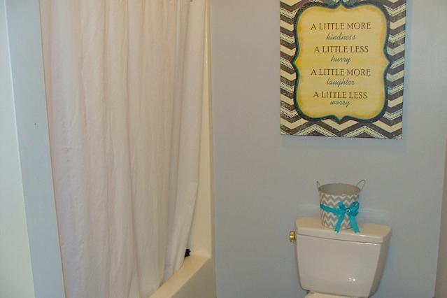 749 Davidson Road DeFuniak Springs, FL 32433 - Photo 40 of 46 Bathroom # 2