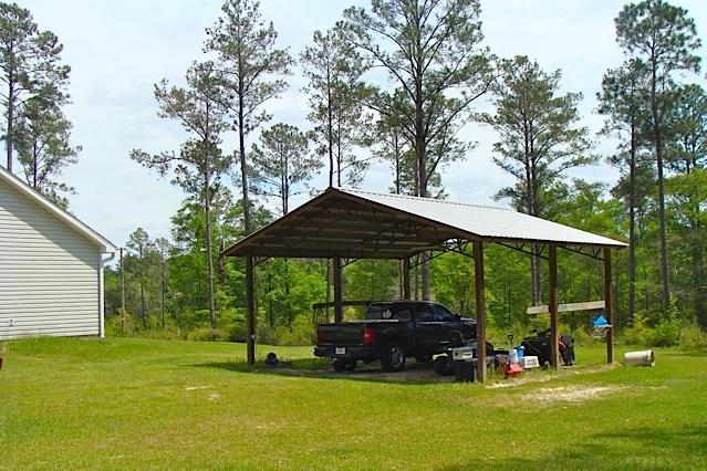 749 Davidson Road DeFuniak Springs, FL 32433 - Photo 4 of 46 Carport / Pole Barn