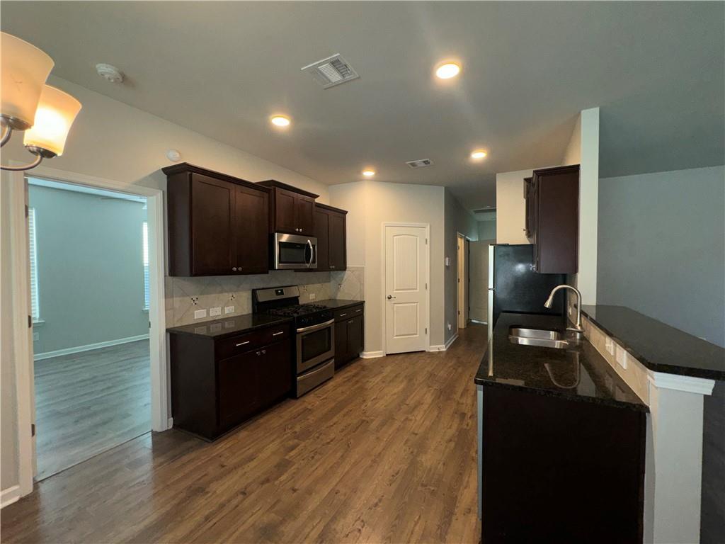 40157 Cypress View Road Ponchatoula, LA 70454 - Photo 8 of 16 Gallery Image 8