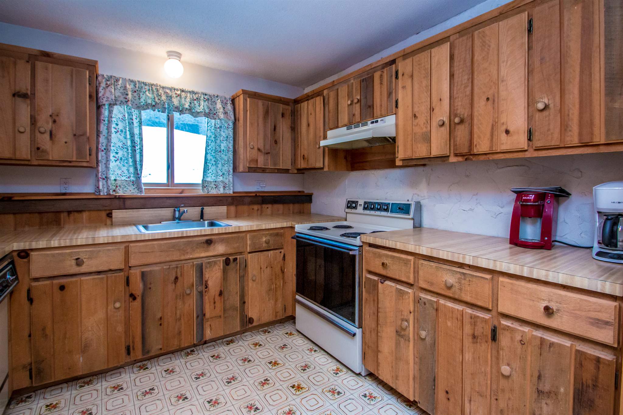 2-2 Mountain View Road, Unit 2 Bartlett, NH 03845 - Photo 2 of 20