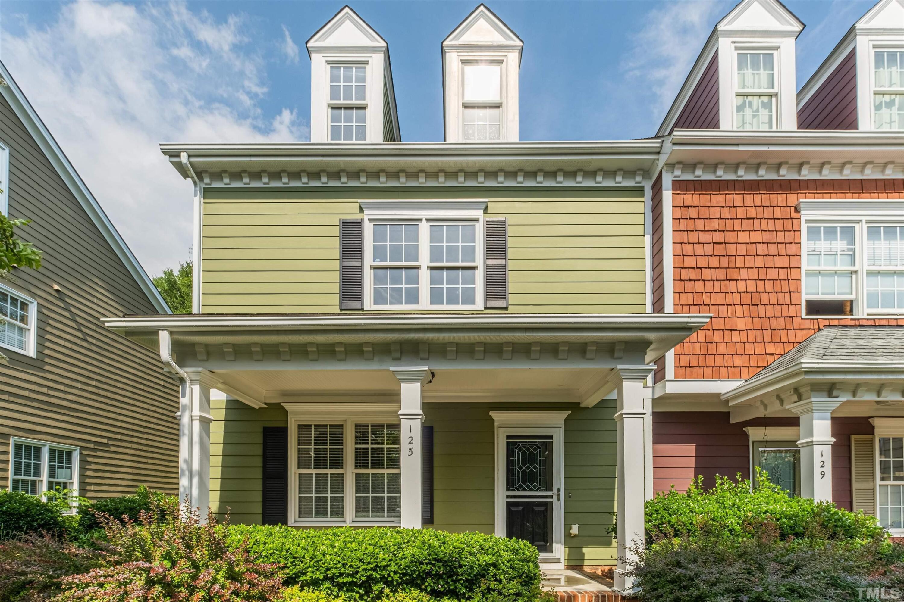 125 Old Grove Lane Apex, NC 27502 - Photo 1 of 30 front view of a house