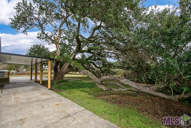 $324,900 | 40008 La Highway, Gonzales, LA 70737