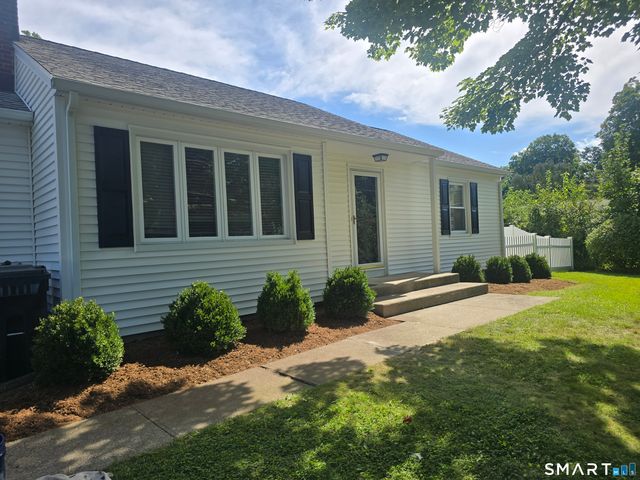 $430,000 | 1 Albers Road, Danbury, CT 06811