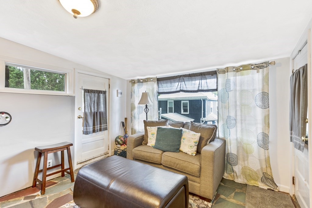 7 Upland Road Lynn, MA 01902 - Photo 11 of 24 Gallery Image 11