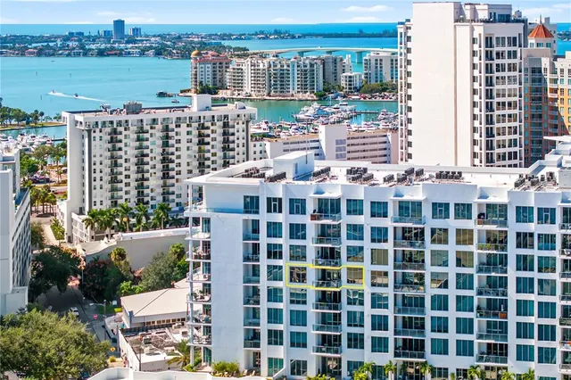 $1,300,000 | 111 South Pineapple Avenue, Unit 905, Sarasota, FL 34236