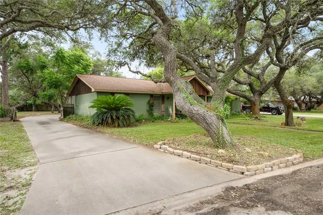 $364,000 | 1965 Chandler Place, Ingleside, TX 78362